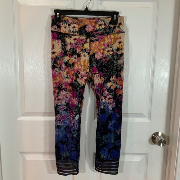 Free People Movement Idris Floral Motif Leggings Size S - Picture 2 of 11